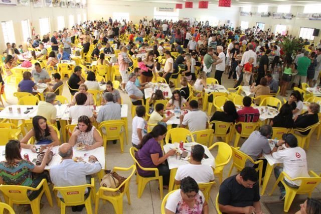 A15ª Festa do Porco no Rolete tem um propósito de arrecadar fundos para a Creche Nana Nenê. Divulgação