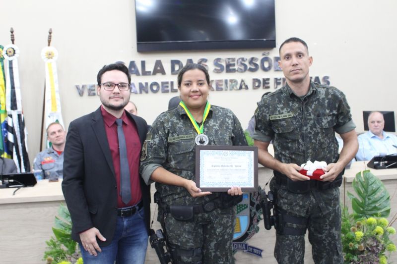 Soldado PM Fernanda Neves Bianchini (Polícia Militar Ambiental). Foto Divulgação