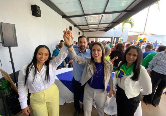 Convenção Partidária da Pré-Candidata a Prefeita, Thais Joanini, e sua Vice Naiyhara Silva, Atraem Multidão em Nova Independência