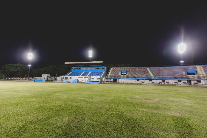 Araçatuba moderniza iluminação esportiva no Estádio Municipal Adhemar de Barros - Divulgação/Prefeitura