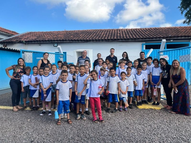 Estudantes visitam Estação de Tratamento de Água em Andradina e aprendem sobre a importância da preservação ambiental - Alunos visitam Estação de Tratamento de Água em Andradina - Foto: Divulgação/Prefeitura