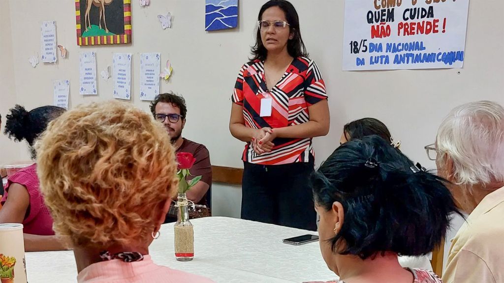 Caps-AD de Araçatuba promove ações para reconstruir vínculos familiares e celebrar a Luta Antimanicomial - Caps-AD realiza eventos para famílias em Araçatuba Caps-AD de Araçatuba promove ações para reconstruir vínculos familiares e celebrar a Luta Antimanicomial - Caps-AD realiza eventos para famílias em Araçatuba
