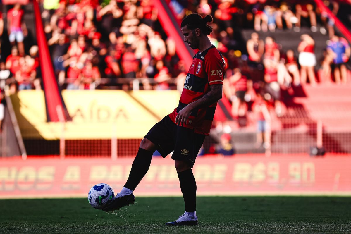 Ceará x Sport ao vivo: onde assistir, horário e escalações do clássico nordestino pelo Brasileirão neste sábado (17) - Ceará x Sport onde assistir Ceará x Sport ao vivo: onde assistir, horário e escalações do clássico nordestino pelo Brasileirão neste sábado (17) - Ceará x Sport onde assistir
