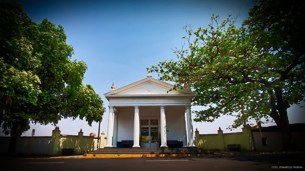 Cemitérios de Araçatuba terão horário ampliado no Dia das Mães e expectativa de 6 mil visitantes - Cemitério da Saudade em Araçatuba (SP) Cemitérios de Araçatuba terão horário ampliado no Dia das Mães e expectativa de 6 mil visitantes - Cemitério da Saudade em Araçatuba (SP)