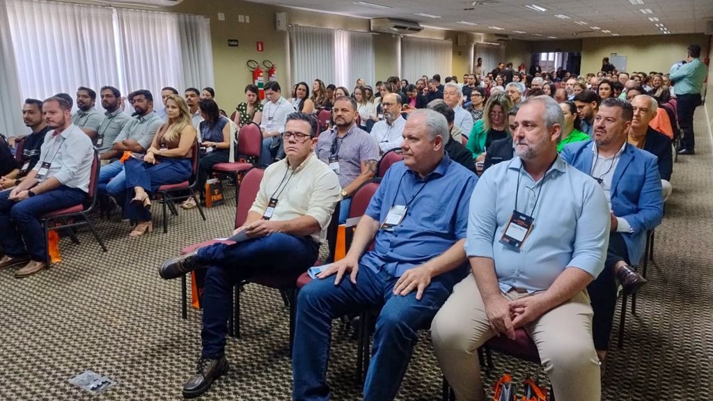 Prefeitura de Araçatuba apresenta propostas para o setor imobiliário em congresso regional - Congresso de Negócios Imobiliários do Noroeste Paulista Prefeitura de Araçatuba apresenta propostas para o setor imobiliário em congresso regional - Congresso de Negócios Imobiliários do Noroeste Paulista