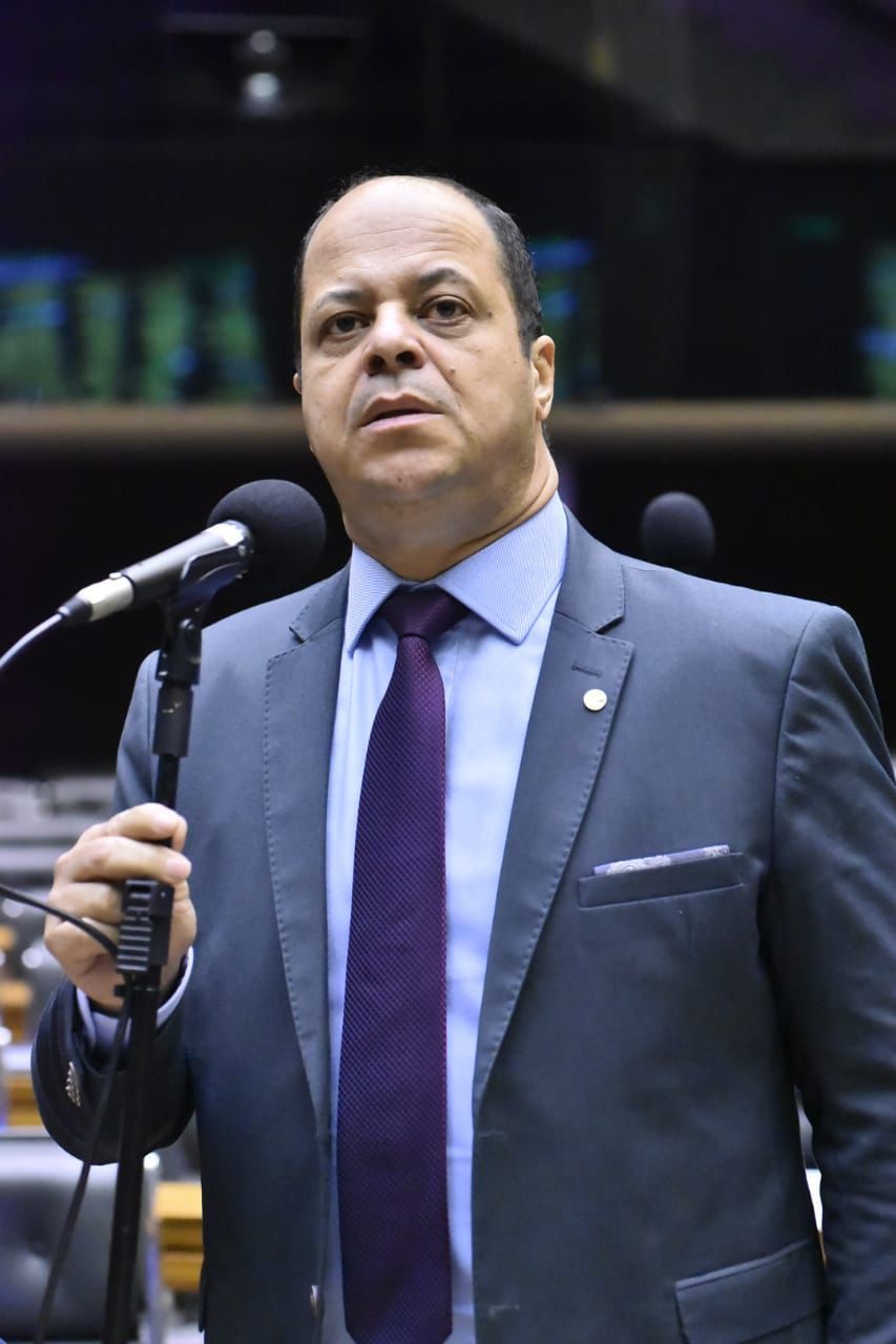 Municípios Afogados em Dívidas? Deputado Ribamar Silva Luta por Respiro Financeiro com a PEC 66/23 - Deputado Federal Ribamar Silva PSD/SP Municípios Afogados em Dívidas? Deputado Ribamar Silva Luta por Respiro Financeiro com a PEC 66/23 - Deputado Federal Ribamar Silva PSD/SP