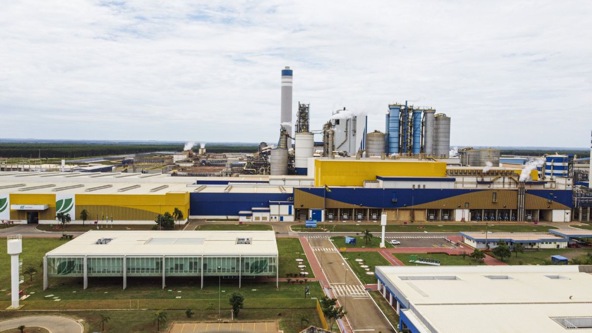 Suzano abre vagas em Ribas do Rio Pardo e Três Lagoas com inscrições até junho - Fábrica da Suzano em Três Lagoas (MS) Suzano abre vagas em Ribas do Rio Pardo e Três Lagoas com inscrições até junho - Fábrica da Suzano em Três Lagoas (MS)