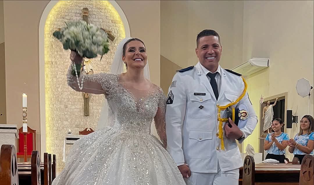 Jéssica e Vinicius oficializam união com festa inesquecível em Andradina - Jéssica e Vinicius celebraram seu casamento neste sábado (3) Jéssica e Vinicius oficializam união com festa inesquecível em Andradina - Jéssica e Vinicius celebraram seu casamento neste sábado (3)
