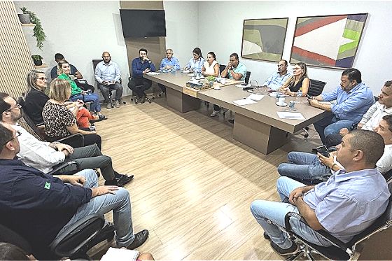 Câmara de Andradina se reúne com Secretaria de Saúde para discutir melhorias no atendimento