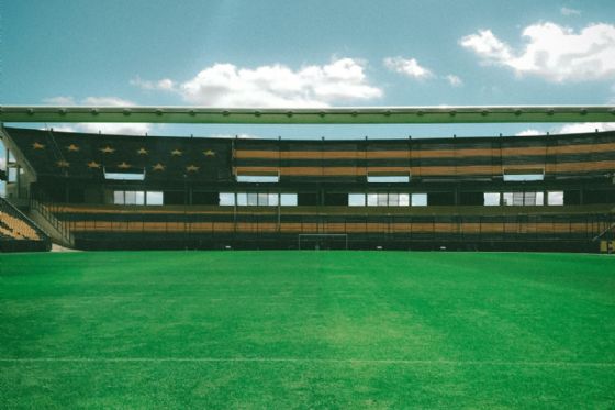 Onde assistir Cerro Largo x Nacional pelo Campeonato Uruguaio neste domingo (6)