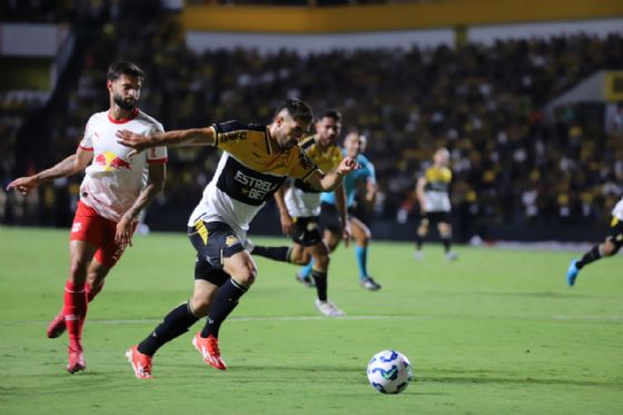 Criciúma x Volta Redonda: onde assistir ao vivo, horário e tudo sobre o jogo pela Série B