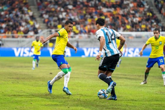 Uruguai x Argentina: onde assistir ao vivo e escalações do clássico das Eliminatórias da Copa do Mundo 2026