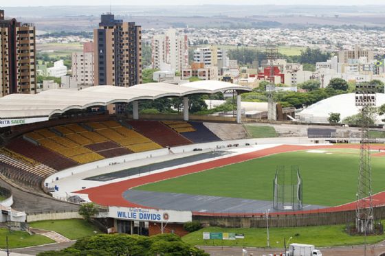 Maringá x Confiança: onde assistir ao vivo, horário e escalações da Série C