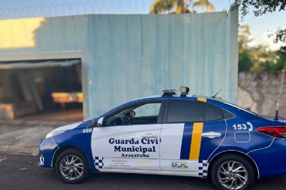 GCM de Araçatuba apoia retirada de adolescentes de alojamento irregular