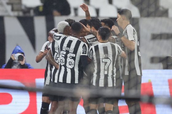 Botafogo x Estudiantes: onde assistir ao vivo ao jogo decisivo da Libertadores nesta quarta-feira