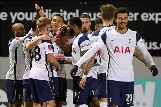 Horario e onde assistir AZ Alkmaar e Tottenham pelas oitavas de final da UEFA Europa