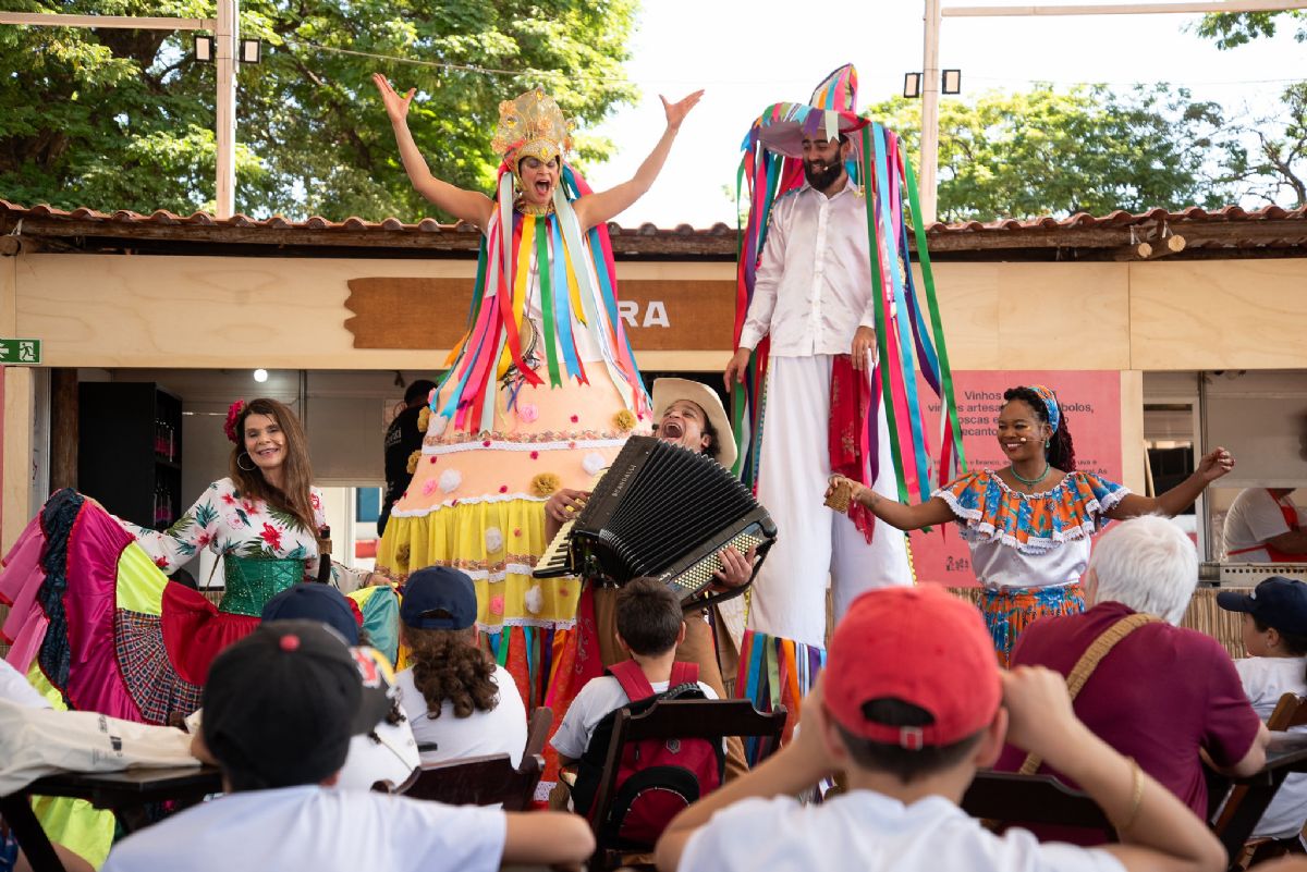 Araçatuba e Turiúba participam da primeira edição de 2025 do Revelando SP em Barretos - Municípios participam da edição de Barretos, que acontece entre 16 e 18 de maio, com entrada gratuita Araçatuba e Turiúba participam da primeira edição de 2025 do Revelando SP em Barretos - Municípios participam da edição de Barretos, que acontece entre 16 e 18 de maio, com entrada gratuita