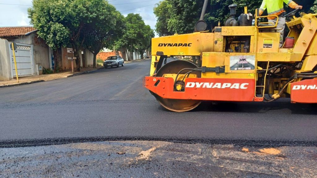 Recapeamento na Zona Leste de Araçatuba avança e deve ser concluído até 31 de março - Obras em Araçatuba - Foto: Divulgação/Prefeitura