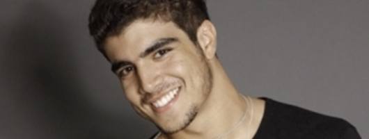 Ator Caio Castro conta como é seu tipo de mulher