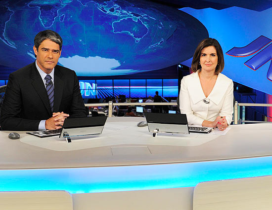 William Bonner faz piada sobre erro no "Jornal - William Bonner faz piada sobre erro no "Jornal -