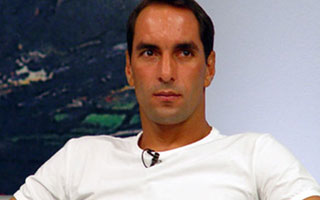 Advogado de Edmundo diz que prisão &quot;não tem cabimento&quot;