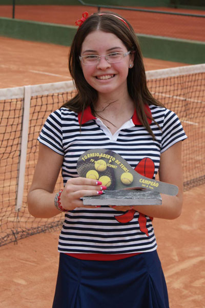 Tenistas do ATC vencem torneio regional - 