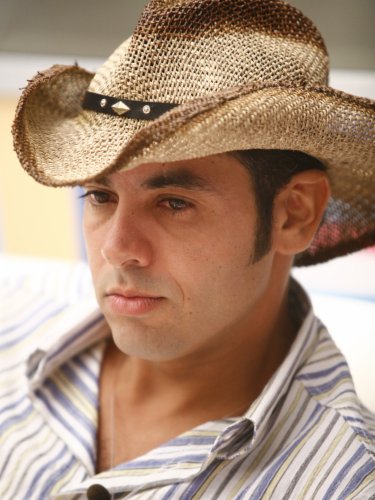 Polícia não descarta vingança em morte de Cowboy - 