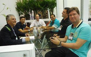 Cemase visita a Fashion Week da Arquitetura e Construção