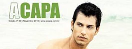 Ex-BBB posa para capa de revista GLBT