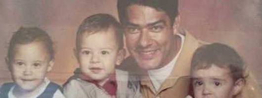 Papai coruja: Bonner posta foto antiga com os filhos no Twitter
