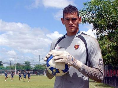 Vídeo com cenas de sexo do goleiro Saulo, do Sport, vaza na internet - 