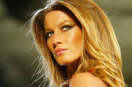 Bündchen nega ter gasto R$ 13 mil com decoração de Natal - Bündchen nega ter gasto R$ 13 mil com decoração de Natal -
