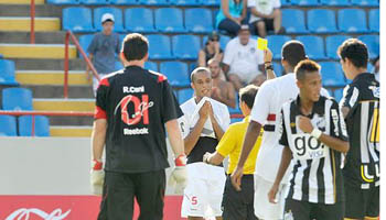 São Paulo x Santos terá mesmo trio de arbitragem da 1ª fase