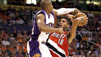 Leandrinho não evita derrota em casa do Suns para o Trail Blazers 