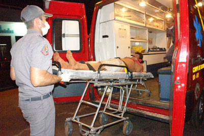 Bebedeira e briga de casal termina em tentativa de homicídio - Bebedeira e briga de casal termina em tentativa de homicídio -
