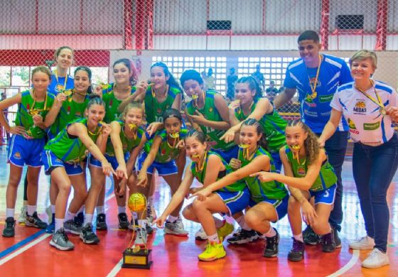 Equipes de basquete de Araçatuba são campeãs no final de semana