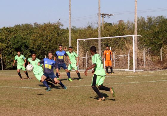 Partidas de futebol da categoria de base começam nesta quinta em Andradina