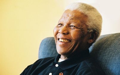 Nelson Mandela morre aos 95 anos