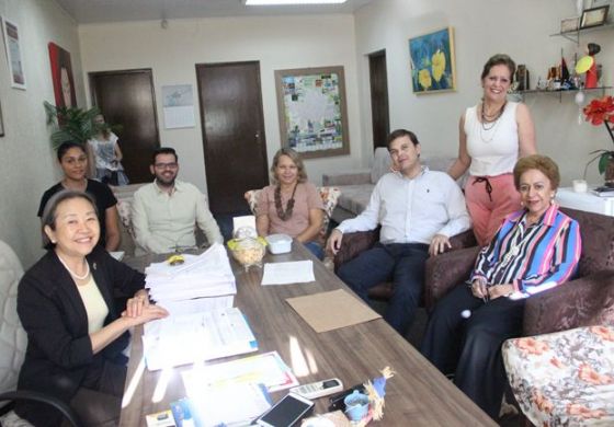 Tamiko recebe diretora da regional da Drads de Araçatuba