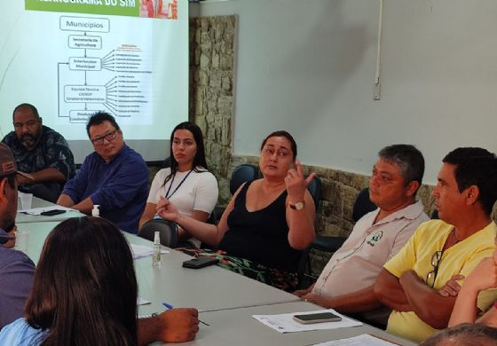 Reunião discute projeto de lei e fomento de produtores em Andradina