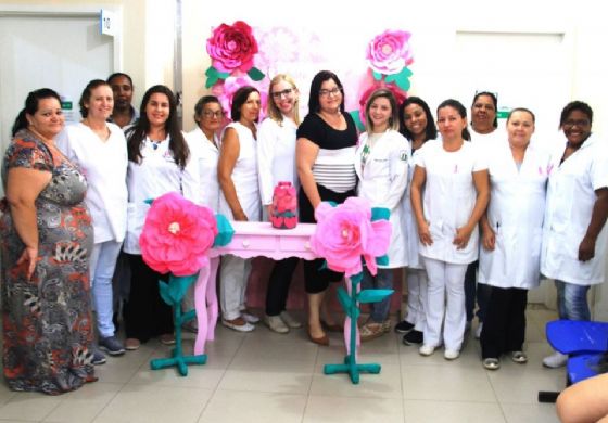 Profissionais do UPA recebem atenção especial no Outubro Rosa