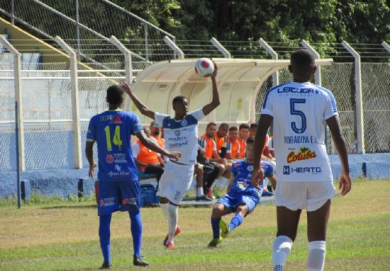 Andradina vence em estreia na bezinha