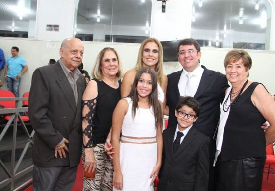 Dr. Fábio Nogueira recebe Título de Cidadão Andradinense