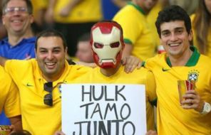 Robert Downey Jr. Posta no Fabebook piada com Hulk na copa