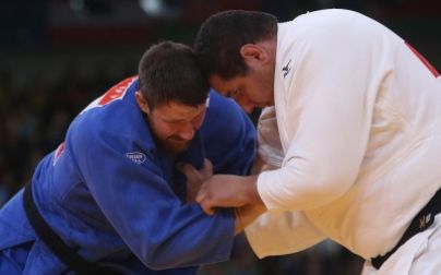 Rafael Silva conquista o bronze, e Brasil bate recorde de medalhas no judô