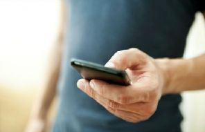 Sistema para bloquear celulares “piratas” será testado a partir de segunda-feira