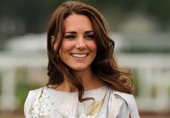 Kate Middleton pede indenização por fotos de topless