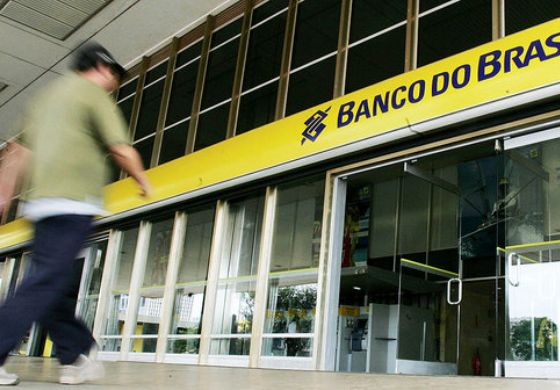 Banco do Brasil anuncia nova redução de juros do rotativo do cartão de crédito