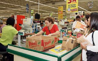 Projeto prevê proibição de caixas de papelão em supermercados