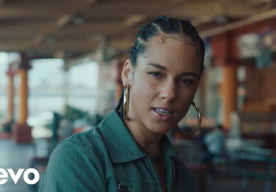 Alicia Keys - Underdog (Official Video)